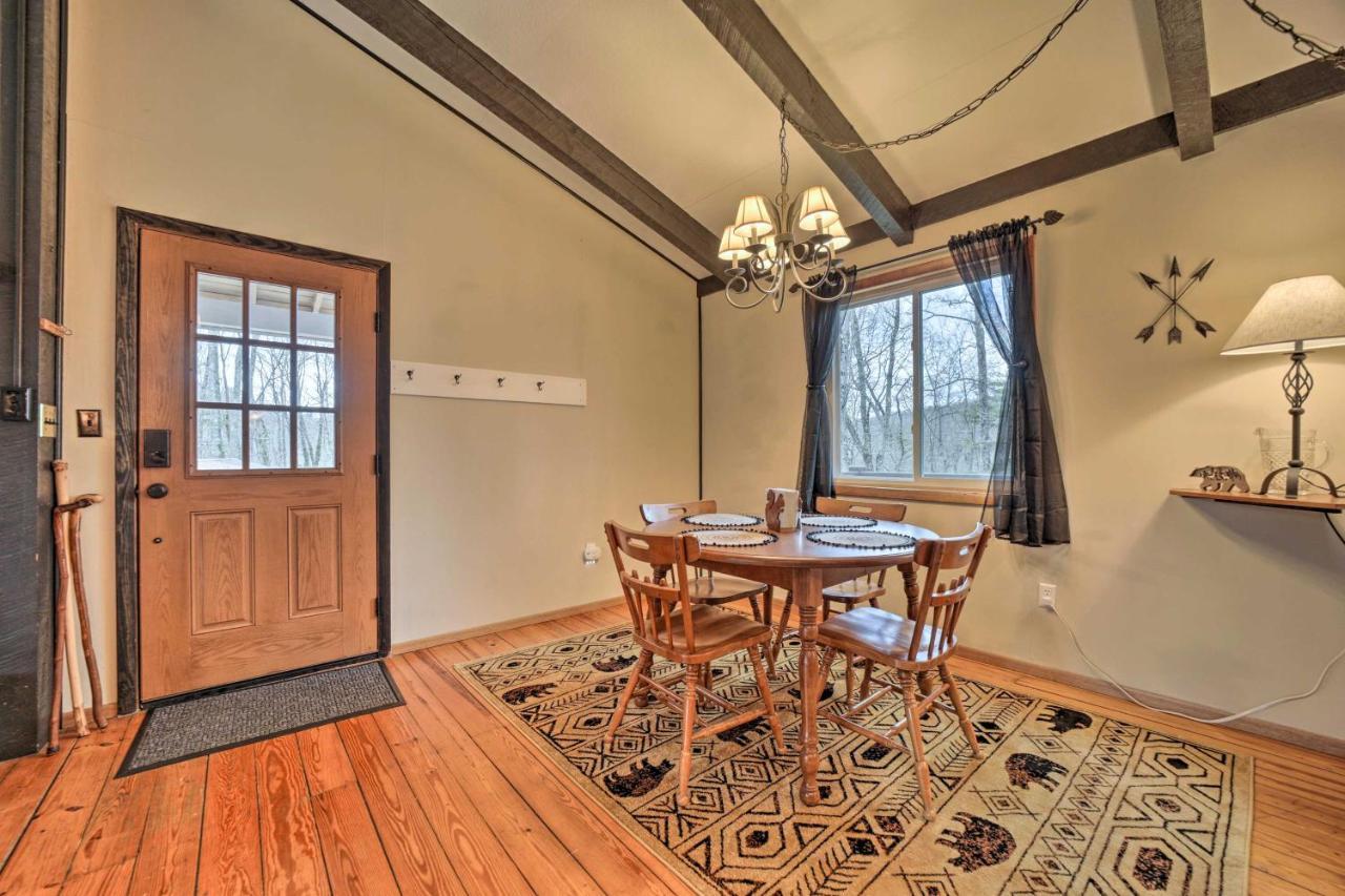 Stonewood Lodge Glenville Getaway With Deck! Exterior photo